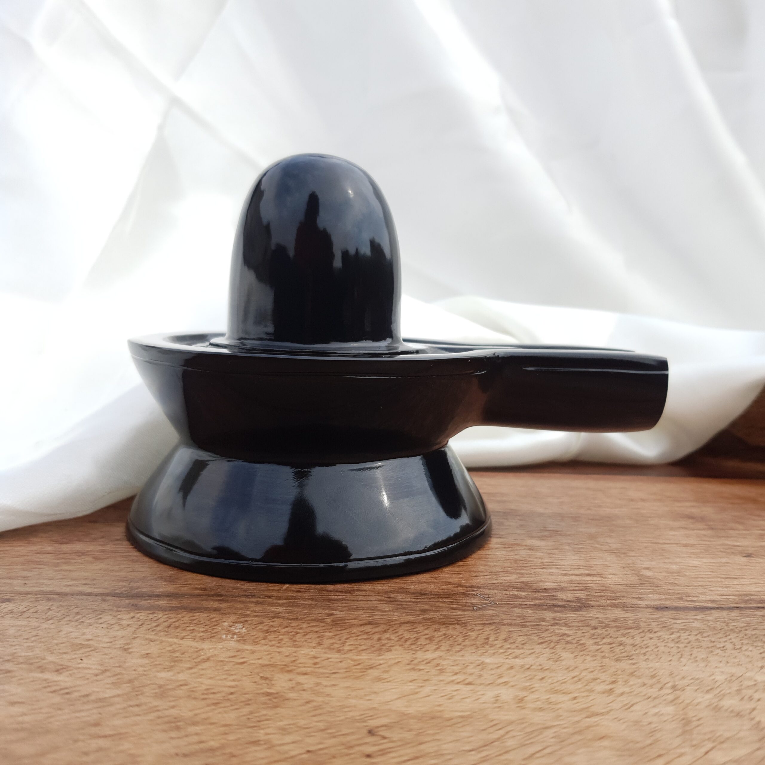 Black Jade Shivling: 4" Temple Meditation Idol - Image 1