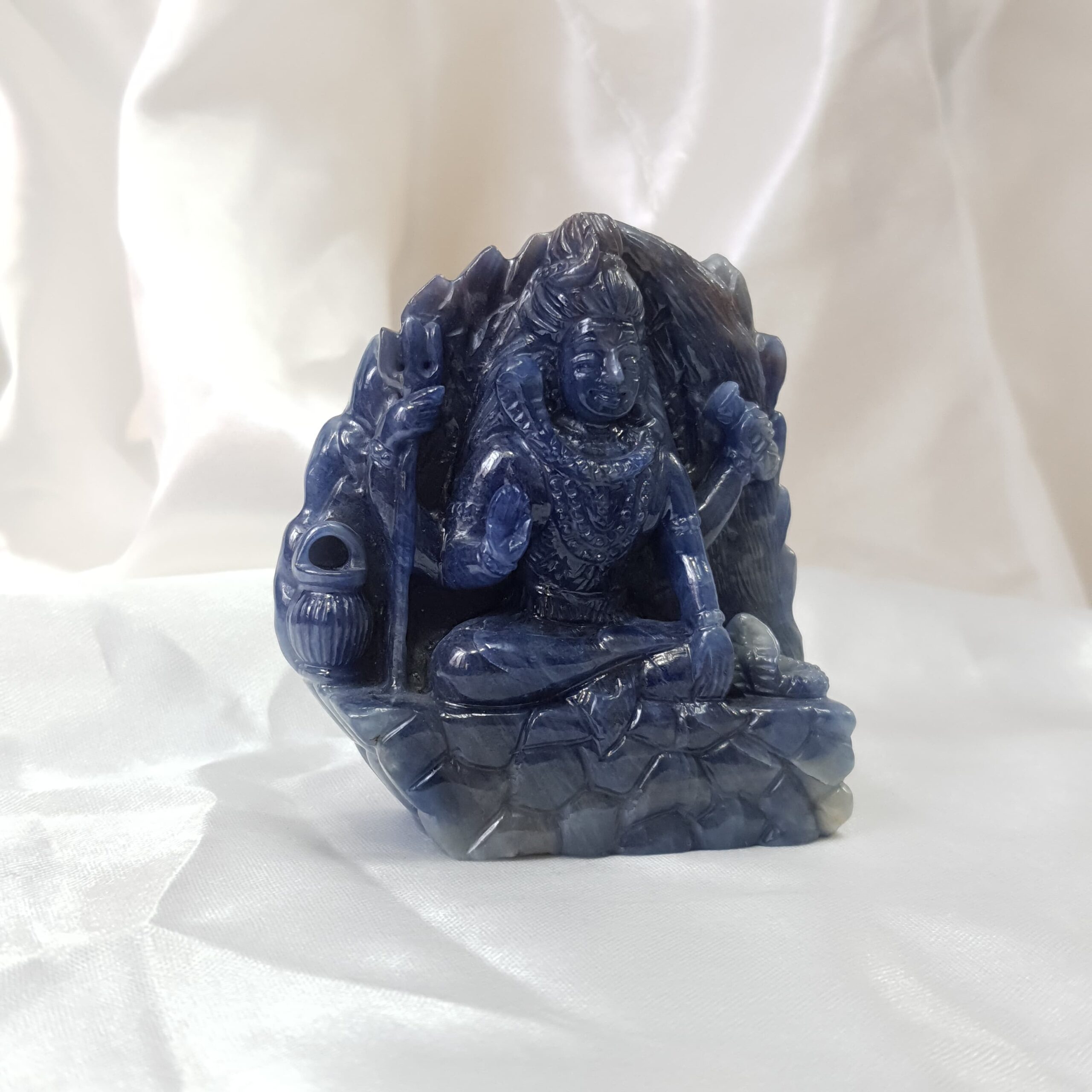 Original Blue sapphire Shiva statue IIGJ certified blue sapphire gemstone Shiva Idol - Image 2
