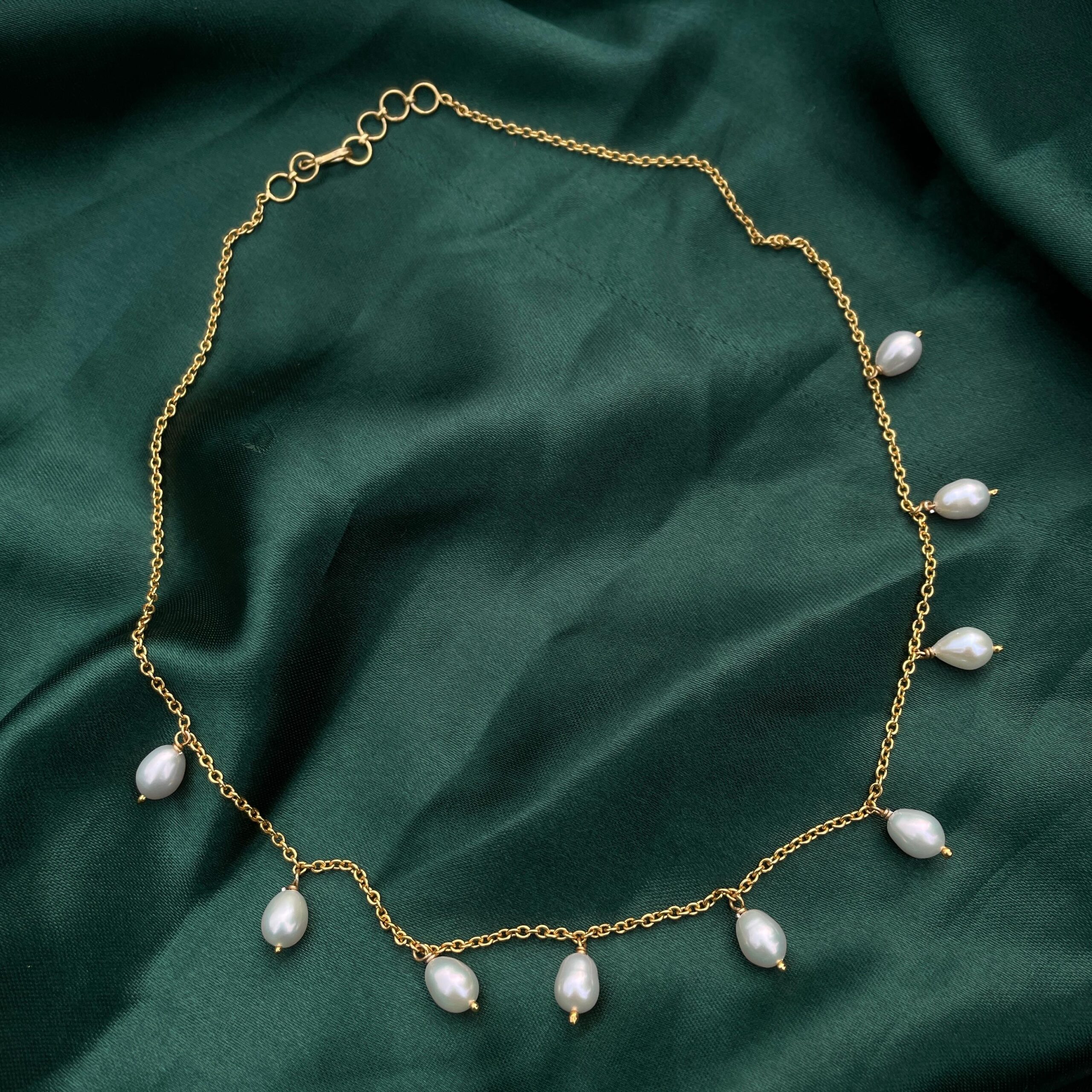 Elegant Pearl Necklace Set, Authentic White Pearl Necklace with Silver Earrings, Perfect for Weddings and Luxury Gifts - Image 1