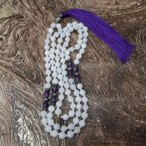 Natural White Agate Stone Mala 108 Agate Beads Mala 9MM Agate Beads Mala White Stone Prayer Jaap Mala - Image 5