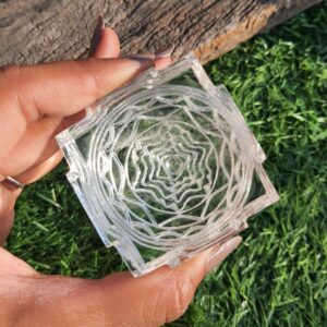 2.85" Sphatik Shree Yantra, original Crystal Shree yantra, certified Crystal stone, white pure clean Crystal Shree yantra - Image 6