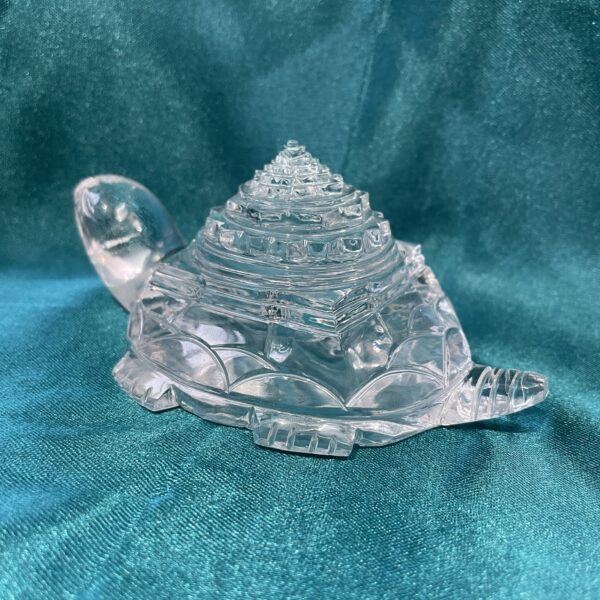 Top quality Crystal Shree yantra on Tortoise, White Himalayan Crystal Clean Sphatik Shri yantra on Tortoise - Image 8