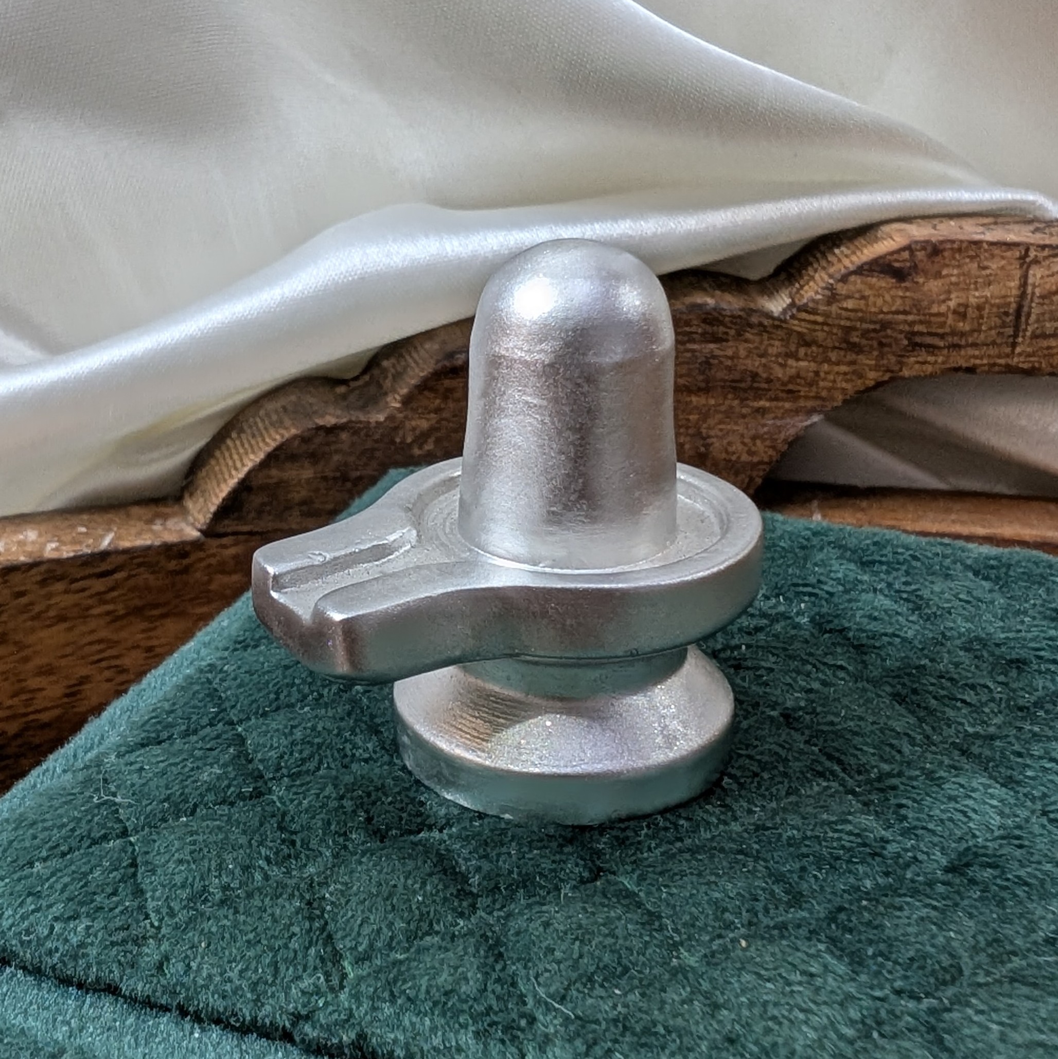 Mercury Shivling: 1.5" Parad Spiritual Idol for Meditation - Image 7