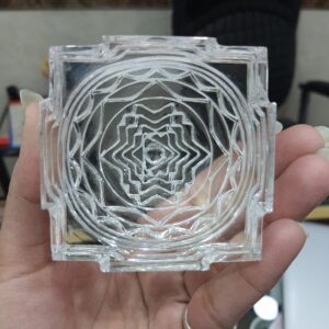 Top Quality Crystal Shree Yantra, 3.55" White Crystal Sphatik Shree Yantra with ITLGR Lab Certificate - Image 4