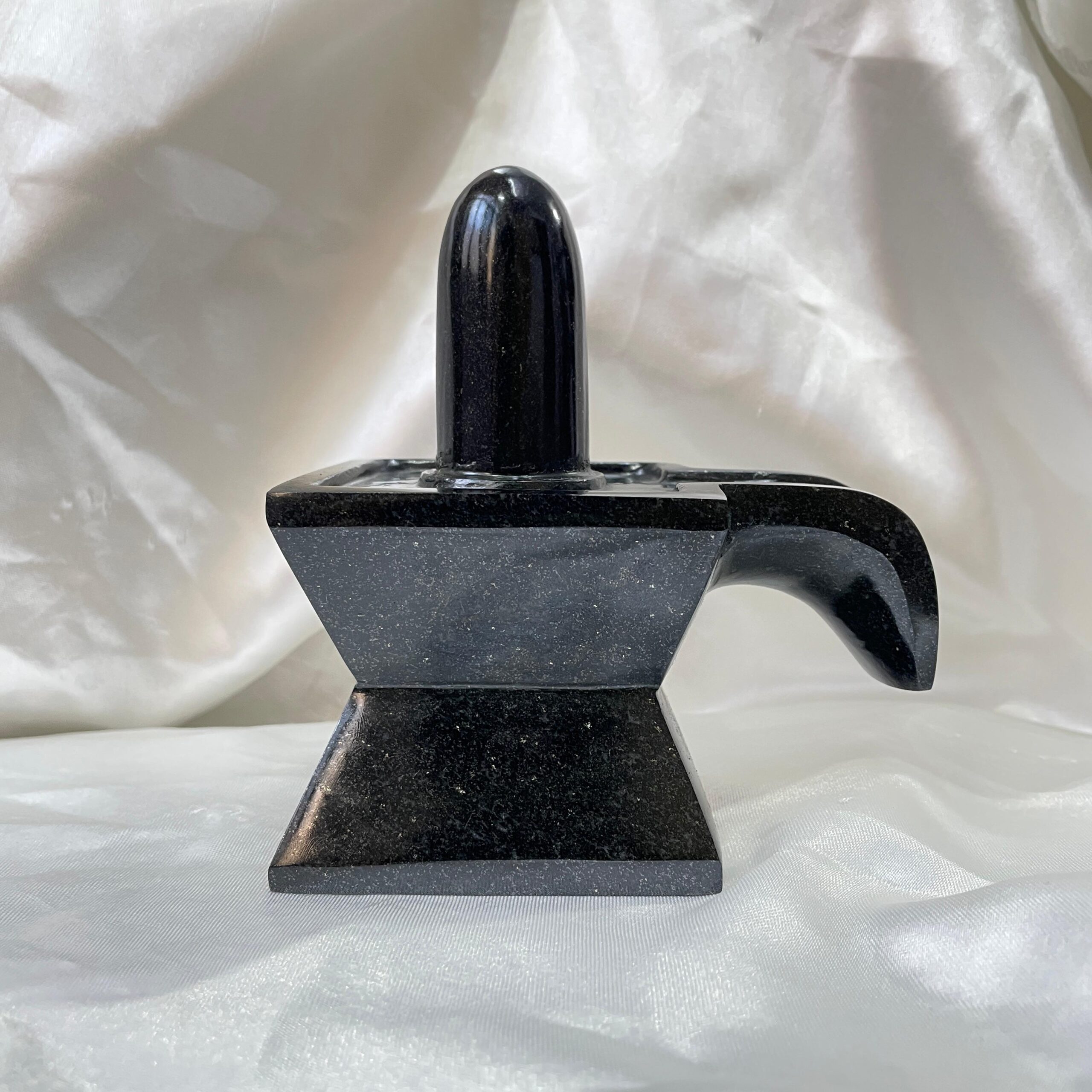 Black Jade Shivling: 5" Stone Lingam for Temple Pooja & Meditation - Image 9