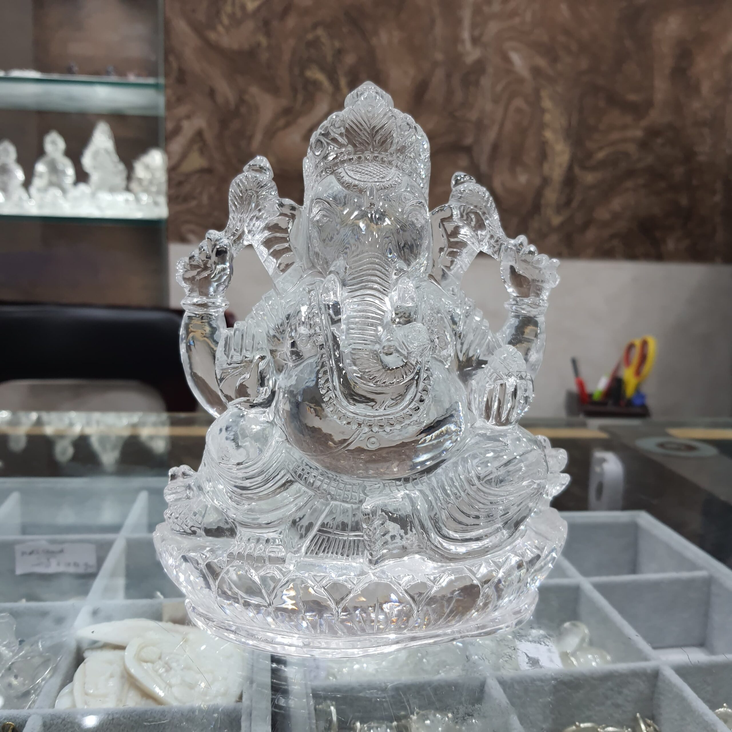 Crystal Sphatik Ganesha Statue with Lab Certificate, White Crystal Sphatik Ganesha Idol 18.50 Centimeters - Image 7
