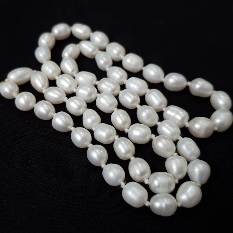 7mm Pearl Moti Mala, Round White Pearl Beads Mala for Meditation & Chanting - Image 1