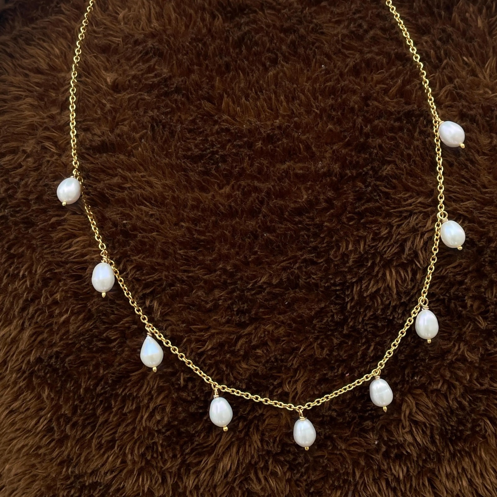 Elegant Pearl Necklace Set, Authentic White Pearl Necklace with Silver Earrings, Perfect for Weddings and Luxury Gifts - Image 7