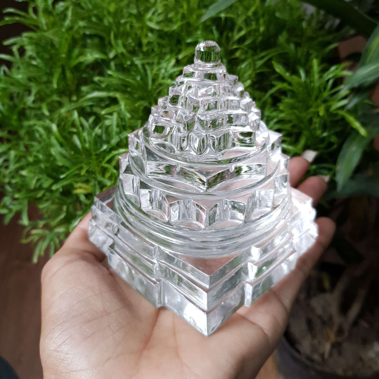 Crystal Shree Yantra, White 3.50" Sphatik Shree Yantra with Lab Certificate - Image 8