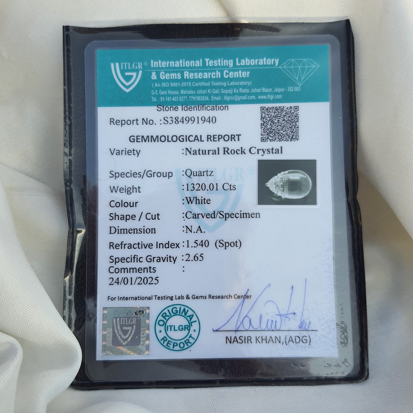 Crystal Lingam Shri Yantra, 3.35" Sphatik Lingam - Image 4