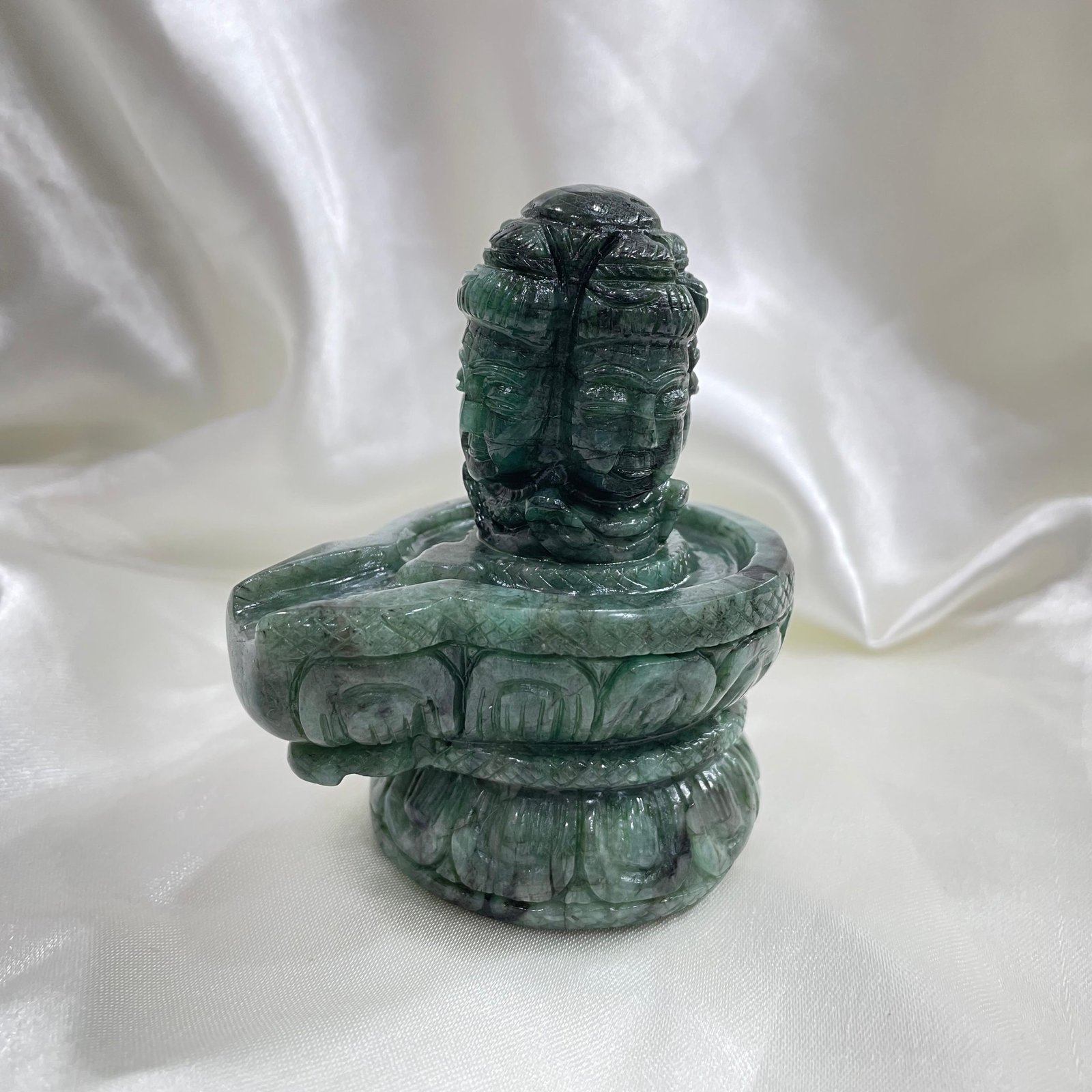 Emerald Pashupatinath Shivling - Original Emerald Shivling with Certificate - Image 6