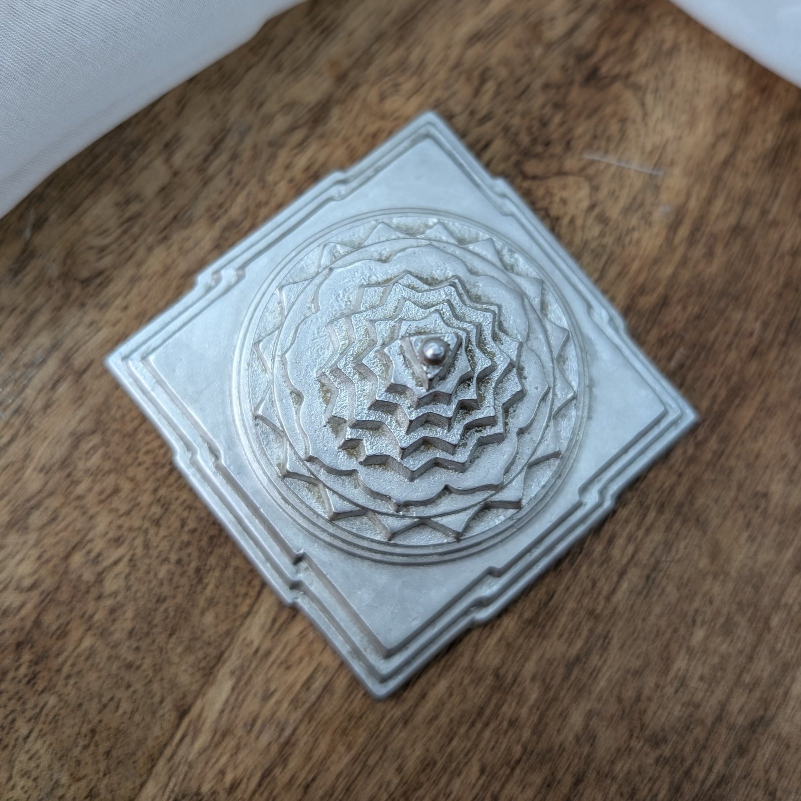 Parad Shree Yantra, Mercury Shree Chakra for Worship Altar - Image 10