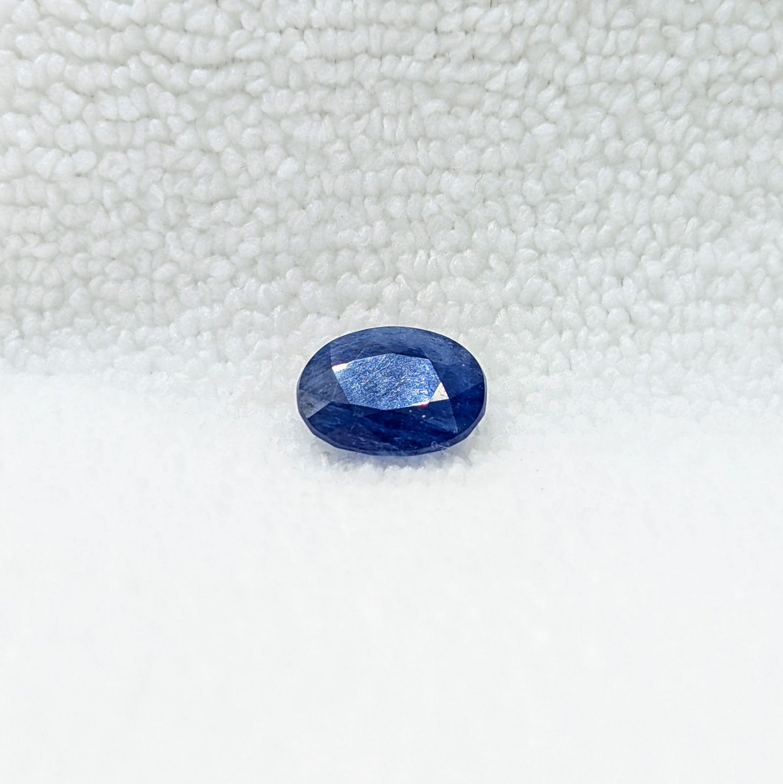 Certified African Blue Sapphire Gemstone (5.95 Carats) - Image 7