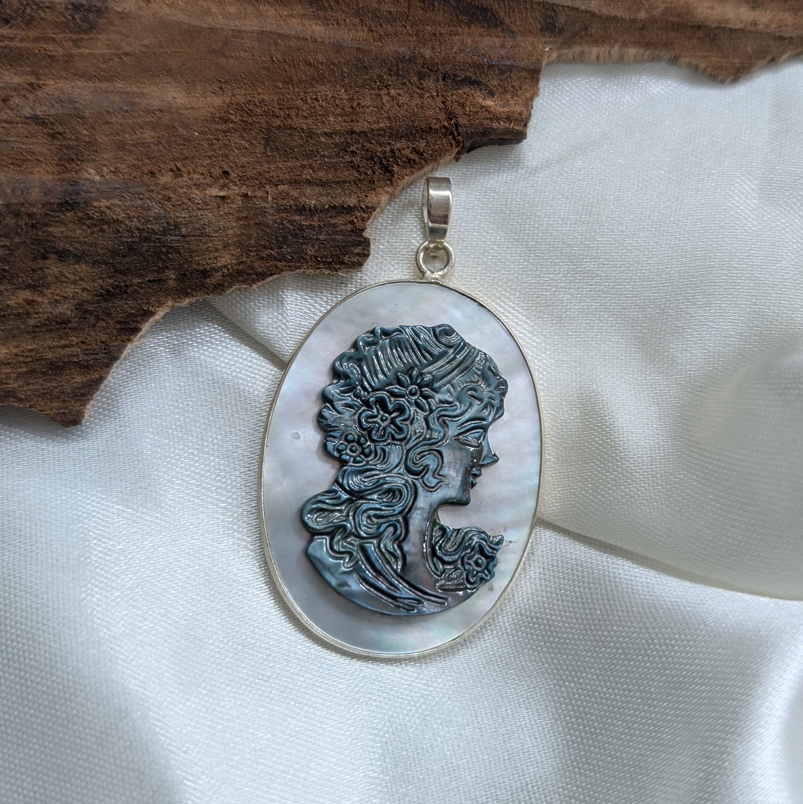 Victorian Cameo Pendant, Silver Pendant - Image 4