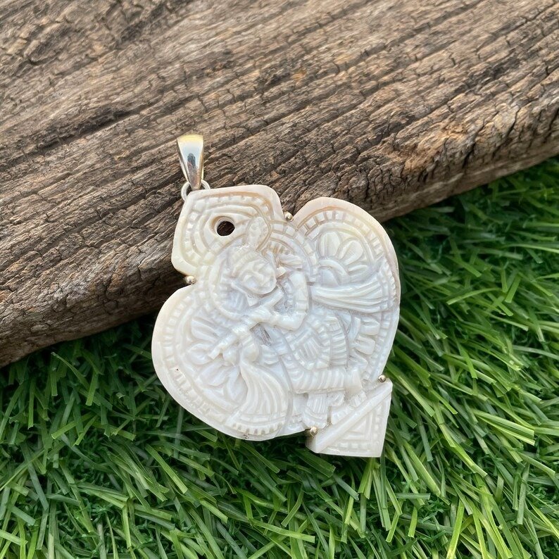 Shell Pearl Krishna Pendant in Sterling Silver - Image 2