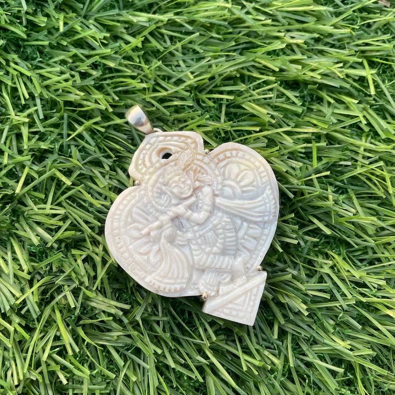 Shell Pearl Krishna Pendant in Sterling Silver - Image 7