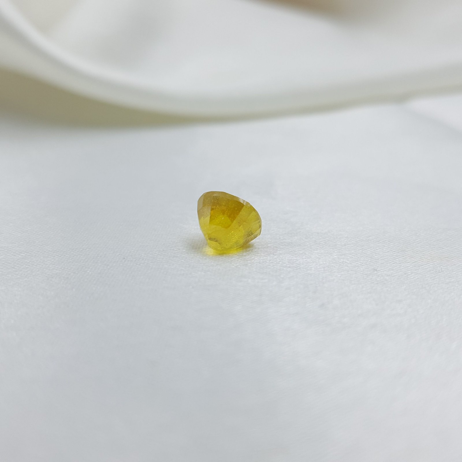 Real Yellow Sapphire for Ring & Pendant - Image 5