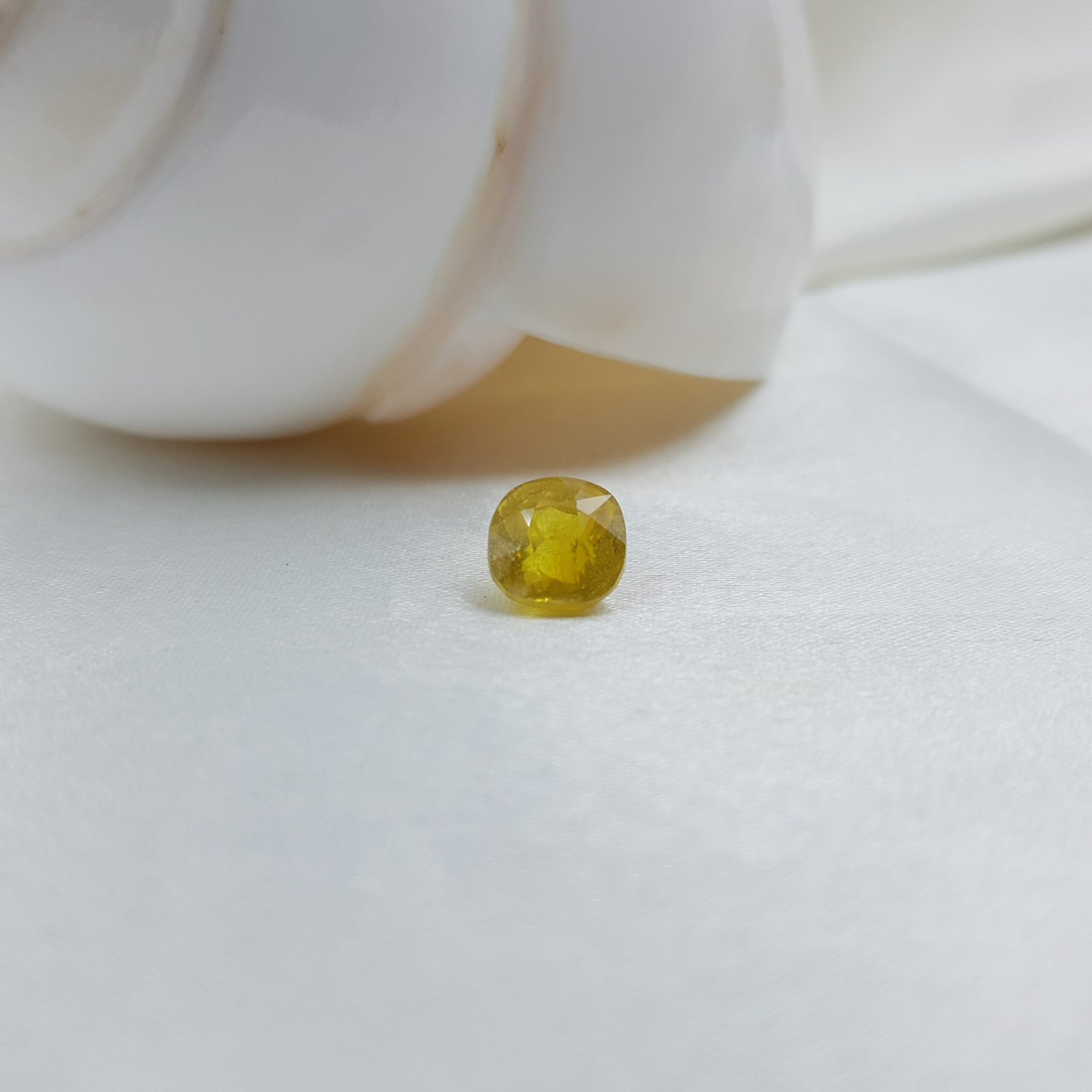 Real Yellow Sapphire for Ring & Pendant - Image 6