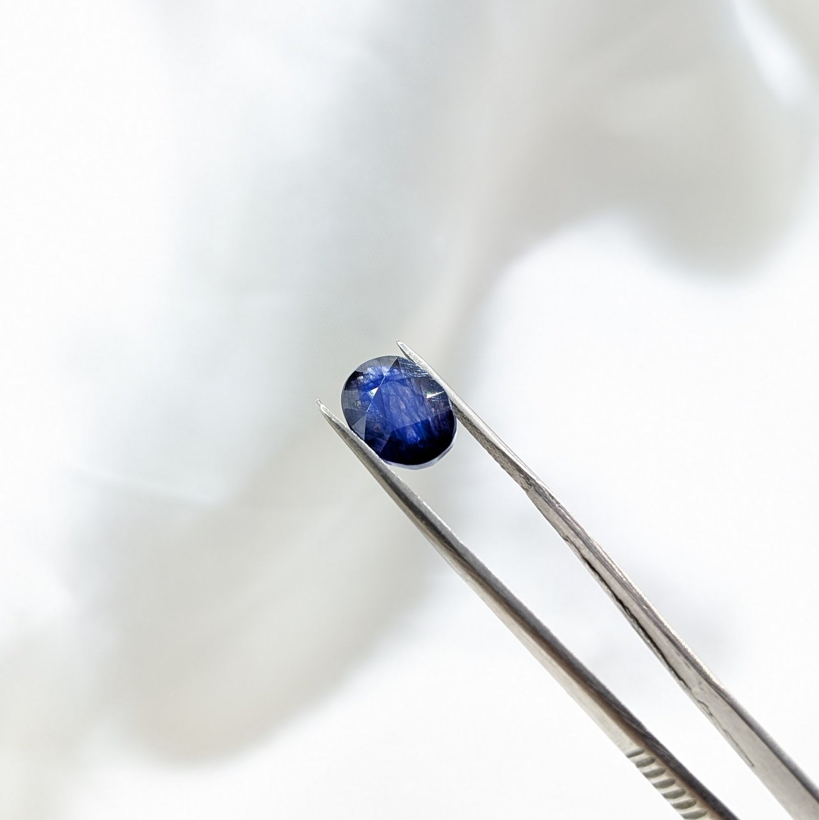 Blue Sapphire Gemstone ( Neelam ) 5.81 carat - Image 3