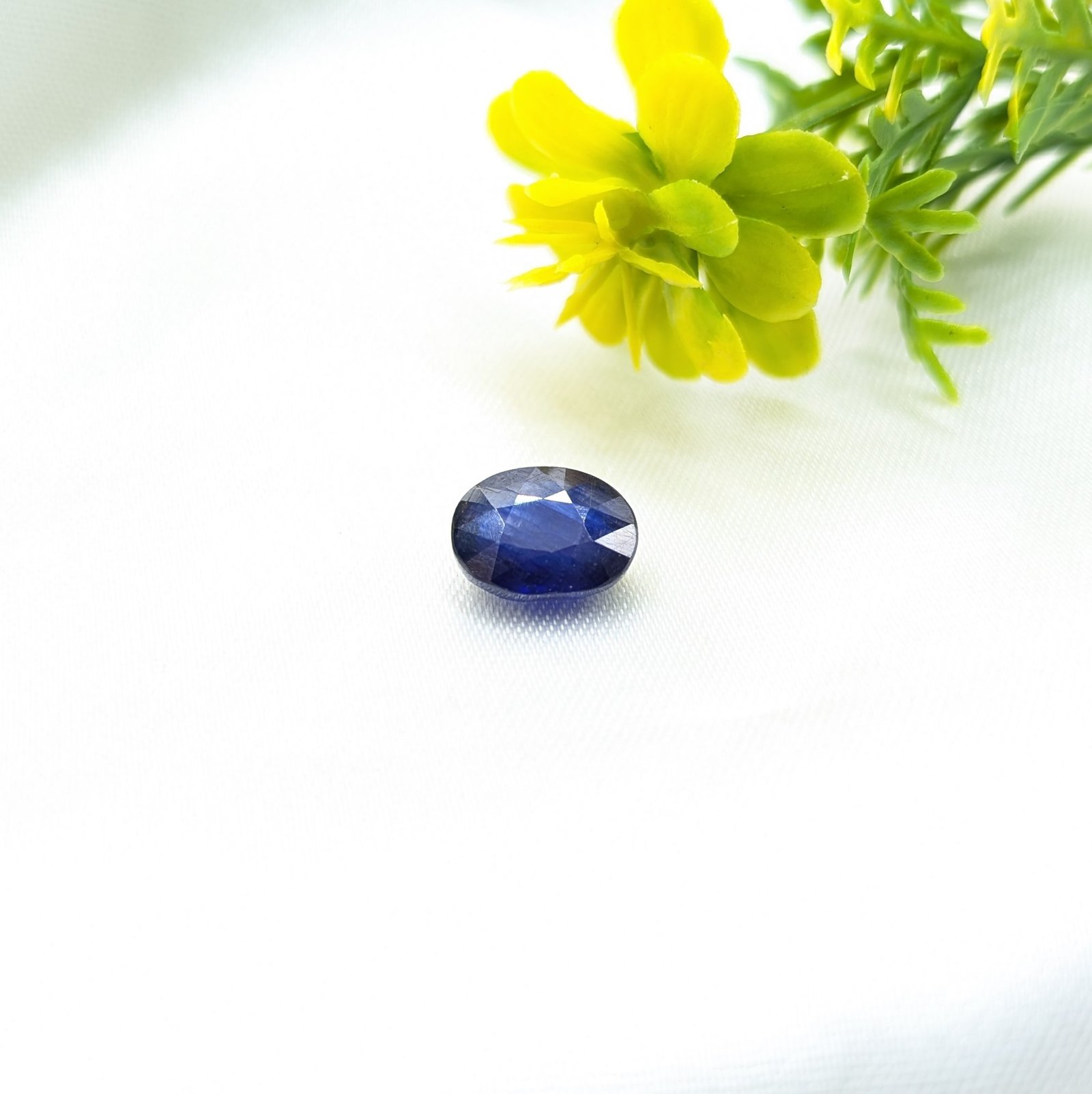 Blue Sapphire Gemstone ( Neelam ) 5.81 carat - Image 5