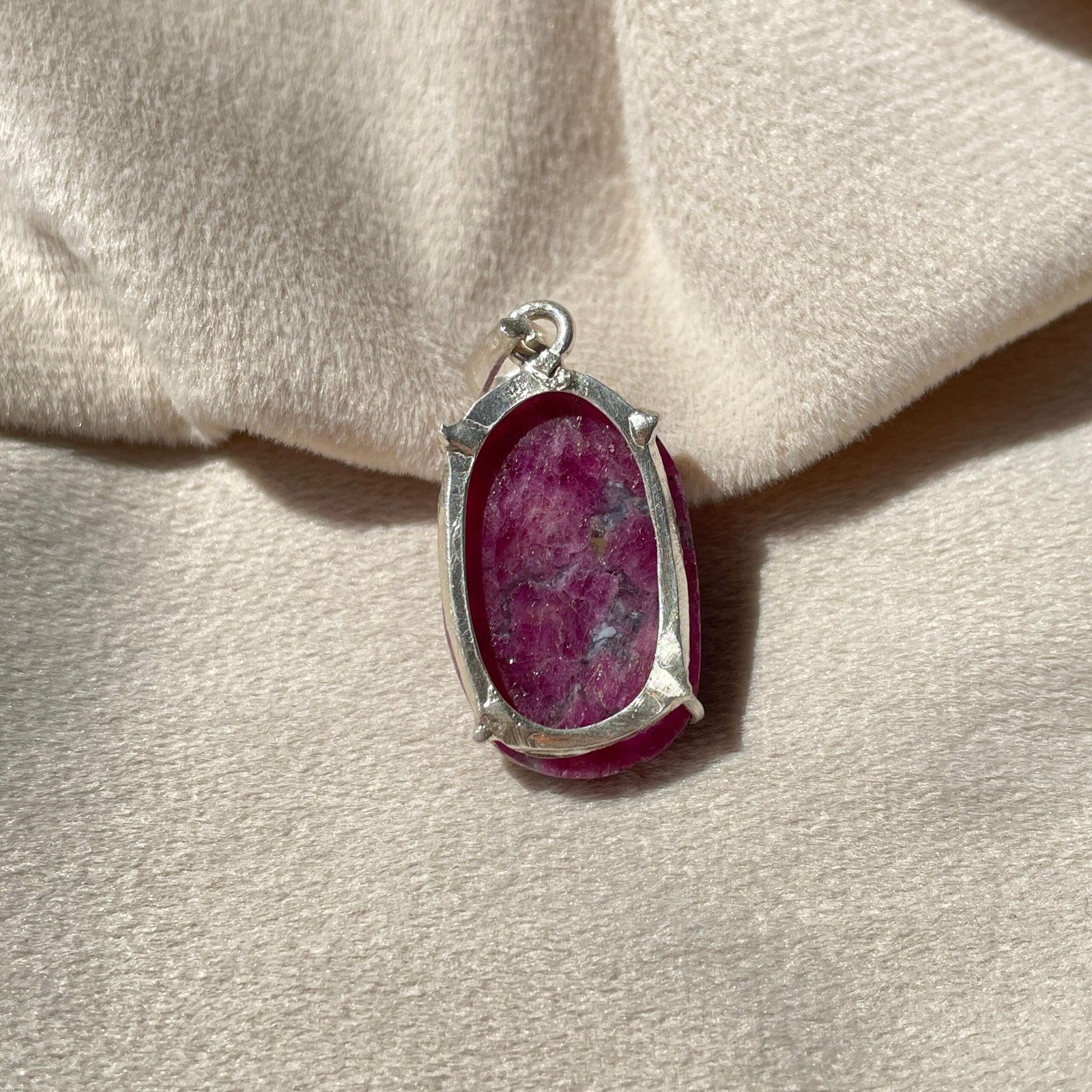 Ruby Ganesha Pendant in 92.5 Silver - Image 3