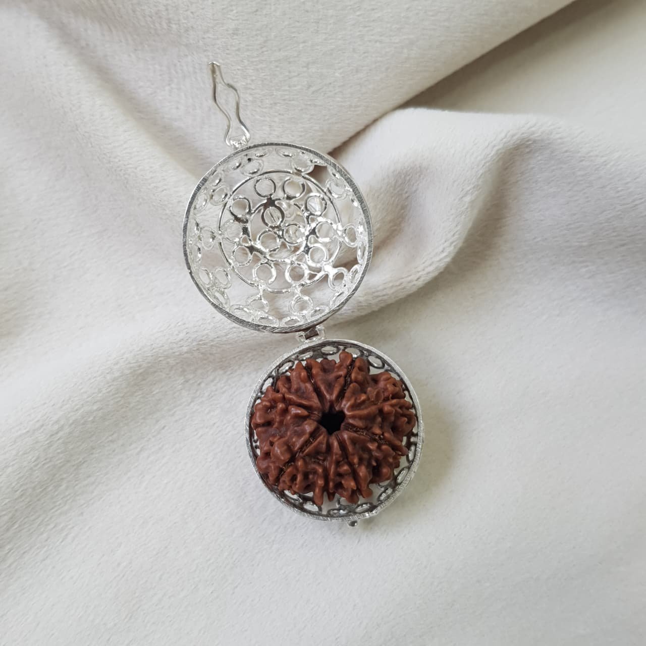 7 Mukhi Rudraksha Pendant in 92.5 Silver Cage (Lab Certified) - Image 5