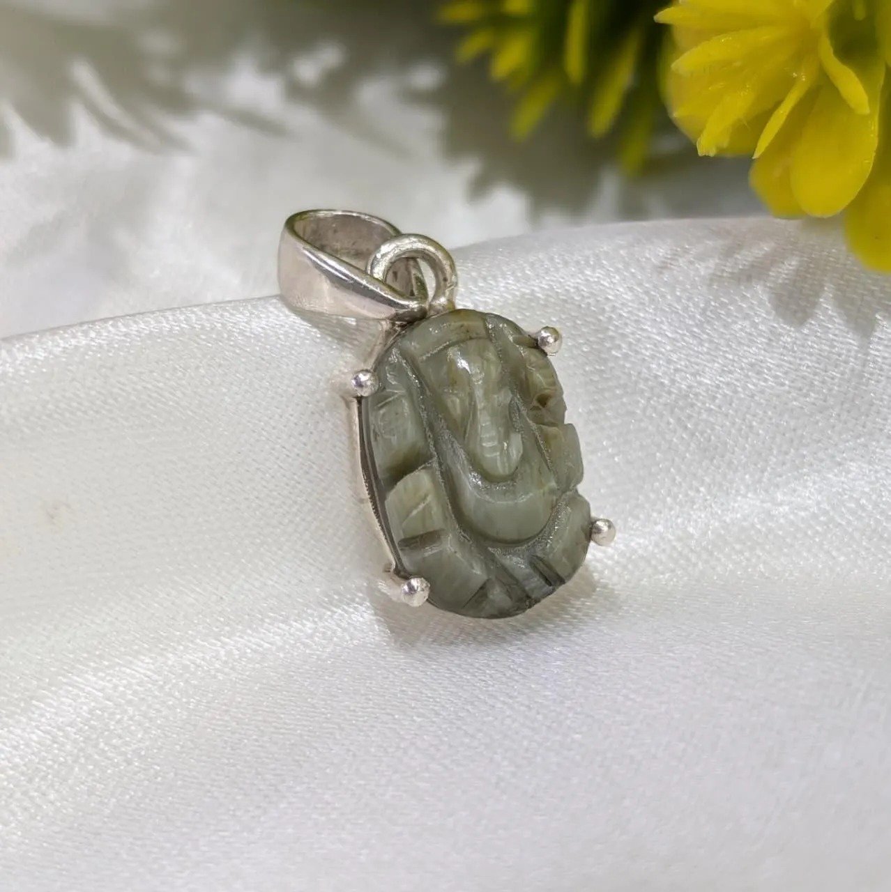 Cat’s Eye Ganesha Pendant – silver Pendant - Image 5