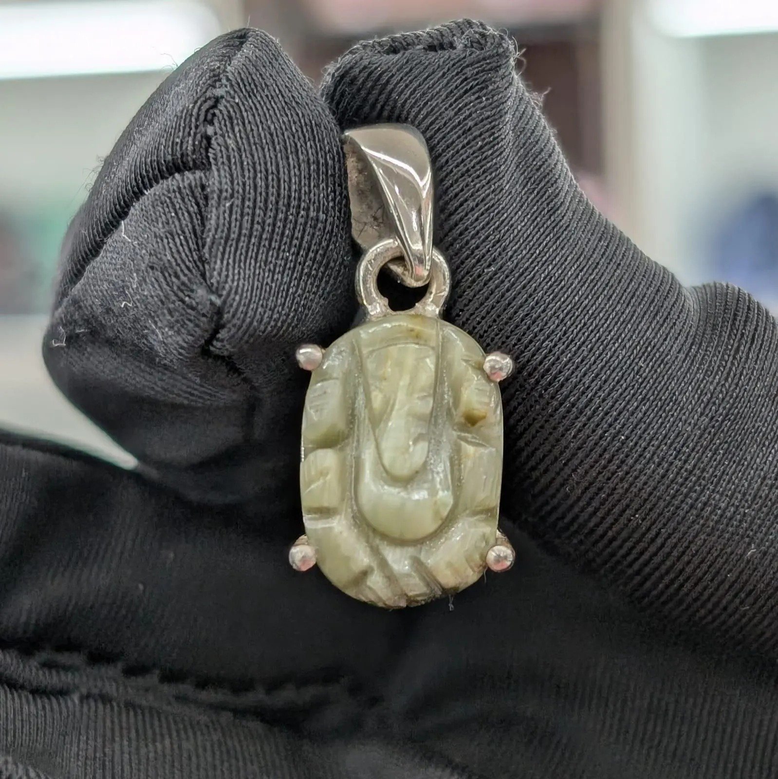 Cat’s Eye Ganesha Pendant – silver Pendant - Image 3